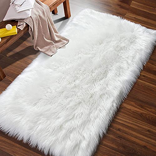 Tappeto in finta pelle di pecora, in finta pelle di agnello, pelo lungo, morbido e soffice tappeto Shaggy Area per camera da letto (70x135 cm rettangolare, bianco)