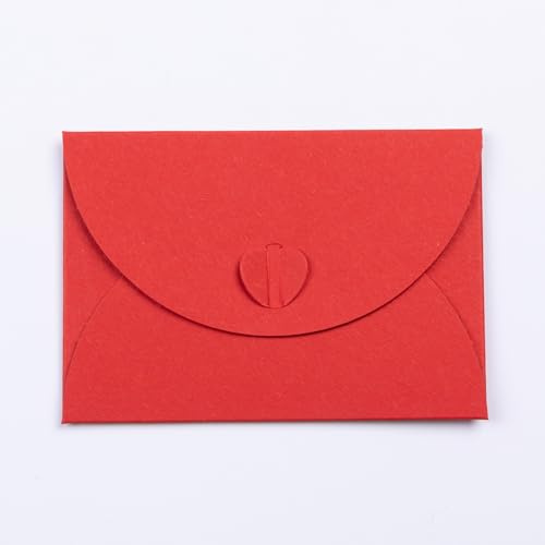 PresentFill® 50 Stück Mini Briefumschläge mit Herz Verschluss Rubin Rot Format 10 x 7 cm Kleine Umschläge aus 100% Recycling Kraftpapier zum gestalten, beschriften oder bedrucken