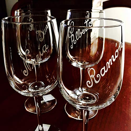 4 Copas de vino DIFERENTES para regalar. Con los nombres QUE TU QUIERAS. Les encantan¡ NO SON HECHAS CON LÁSER