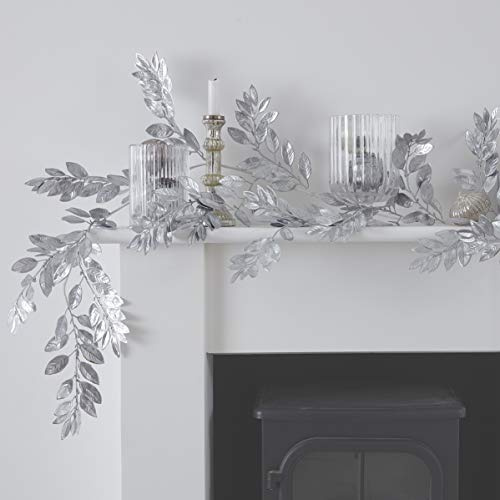 Ginger Ray Silver Foliage Christmas Decoration Garland 1.75m - Silver Glitter