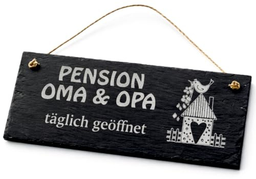 Schiefertafel Pension Oma & Opa 22x8 cm – Gravur Schild mit Kordel – lustiges Türschild Großeltern – Geschenk Oma Opa – täglich geöffnet