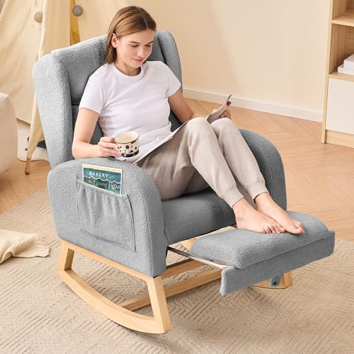 DEKKETO Teddy Stillsessel Schaukelstuhl mit Fußstütze & Seitentasche, Grau | Leises Schaukeln, Große Sitzfläche, hohe Rückenlehne, Massivholzbeine, Rutschfeste Pads, für Wohnzimmer