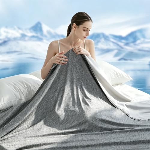 LIFOCI Kühldecke gegen Nachtschweiß (Q-Max >0,4) – 2-in-1 Kühlende Decke ohne Bezug & Leichte Sommerdecke – Nahtlose Eisseide Decke für Dachgeschosswohnung & Sofa (220x240 cm)