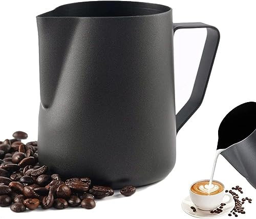 LATRAT Coffee Barista - Brocca per latte in acciaio inox, perfetto per la produzione di schiuma di latte, universale, per cappuccino e latte (nero), 600 ml