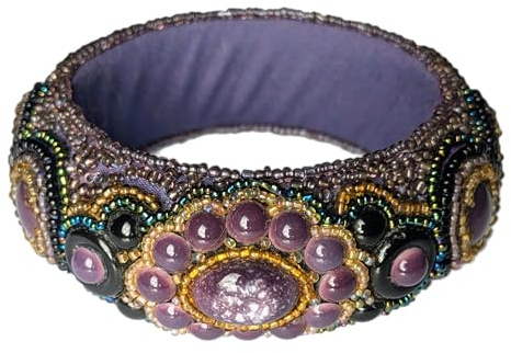 Bracelet artisanal bangle avec motif grappe en porcelaine et perles de verre