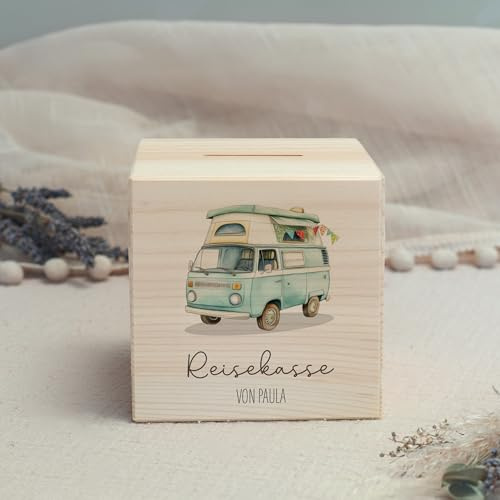 hellomini Personalisierte Spardose aus Holz mit Namen – Gravierte Reisekasse für kleine & große Abenteuer – Geschenkidee mit Wunschtext für Urlaubsträume - Reisekasse Bulli
