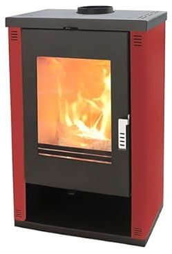 Verso Theia: moderna stufa a legna da 9 kW con pannelli laterali laccati in bordeaux, efficiente ed elegante