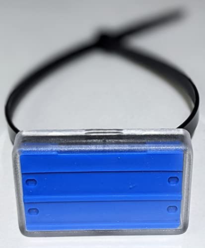 10 Schilderhalter 2,30€ pro Stück für Rohre und technische Anlagen mit blauem Hintergrund