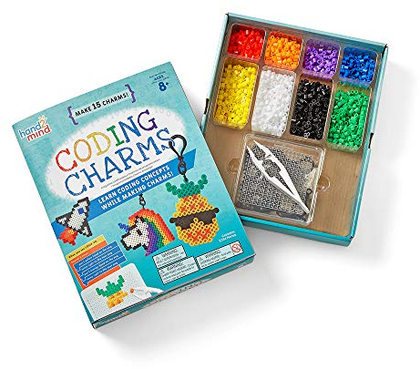 Learning Resources Charm-Anhänger zum Codieren, 15 wissenschaftliche Experimente, Codieren für Kinder der Altersstufen 8-12, Aktivitätsbuch, Bügelperlen-Set mit 18 Vorlagen und 16 Schlüsselanhängern