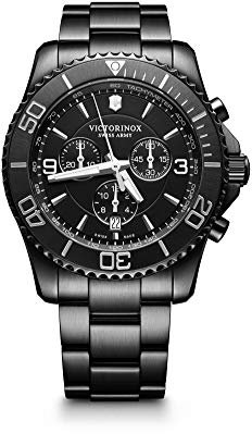 Victorinox Herren Armbanduhr Maverick Chronograph Black Edition Ø 43 mm, Swiss Made, Analog Quarz, Wasserdicht bis 100 m, Edelstahl-Armband, Schwarz