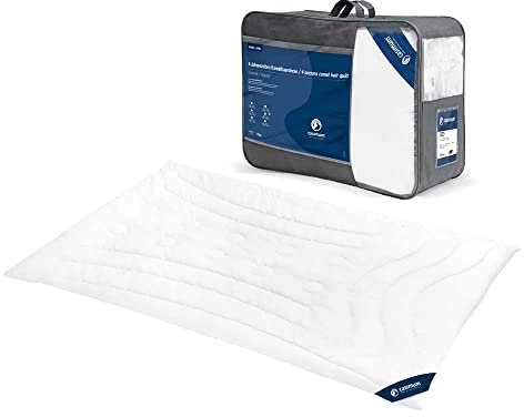 casimum® luxuriöse Kamelhaardecke | 4-jahreszeitendecke, Naturhaardecke | 135 x 200 cm | Füllung: 100% weicher Kamelhaar Flaum | Bezug: 100% Baumwolle | allergikerfreundlich | Made in Germany