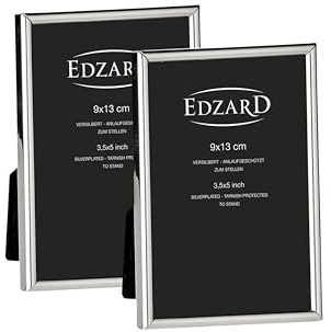 EDZARD Bilderrahmen Genua 2er-Set (Foto 9x13 cm) versilbert anlaufgeschützt | Silberrahmen für Fotos 9x13 cm, Samtrücken, zum Stellen, Fotorahmen, Portraitrahmen, Geschenk Hochzeit