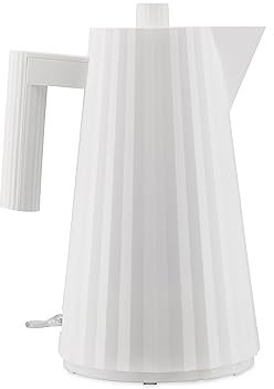 Alessi Plissé MDL06 W - Bollitore Elettrico, di Design, in Resina Termoplastica, Presa Europea 2400W, 170cl, Bianco