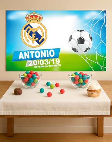 Fondo de Mesa Dulce de equipos de futbol, Personalizado para Comunión, Diseño de Fútbol, 150x100 cm en lona con ojales para colgar.