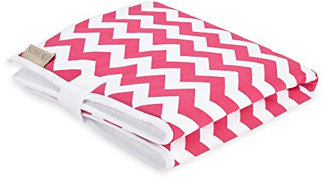 KraftKids Resewrap i Chevron magenta, resekudde 60 cm x 60 cm, skötunderlag för resor med kärlek, handgjord i EU