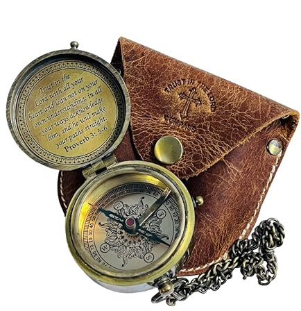 Kompass mit Gravur Trust in The Lord with All Your Heart, Sprichwörter 3: 5–6, mit Lederetui, Camping-Kompass, Geschenkkompass, Geschenk zum Schulabschluss, Geschenk für Männer, Jungen,