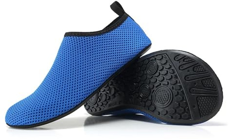 DSFIHJO Dykstrumpor lätta sommar mjuka snabbtorkande vadningssko män halkskydd hav undervatten aqua strumpor barfota kvinna vattenskor unisex plus size 34-49 värme, K05blå, 46