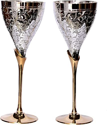 DnU Avenue Set mit 2 versilberten Messing-Weinkelchen mit roter Samt-Geschenkbox, versilberte Messing-Champagnerflöten, gravierte Weinbecher, Champagnerflöten, Paar-Weinglas-Set.