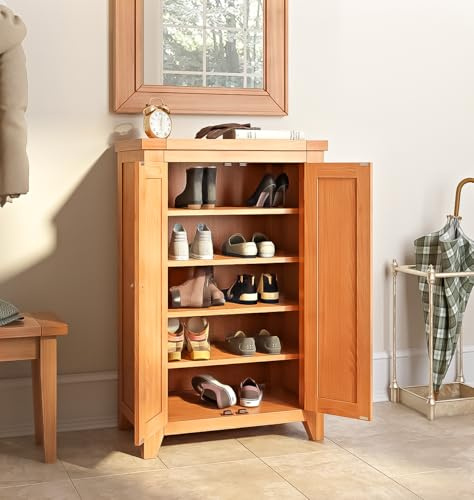 Hallowood Furniture Cotswold Tall Oak Shoe Storage Cupboard with 2 Doors | Solid Tall Wooden Shoe Cabinet Rack, Fits 15 Pairs Footwear, Medium Oak Display Cabinet for Hallway, Kitchen or Living Room