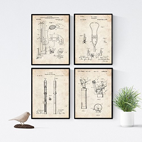 Nacnic set 4 stampe artistiche vintage con rappresentazione progetto di attrezzature mediche. Rappresentazione di brevetti d'epoca.Ufficio