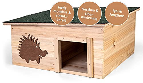 CULT at home Igelhaus mit Boden aus Holz 37 x 37 x 18 cm - Igelhotel mit Labyrintheingang – Igelfutter Haus Igelhütte - Igel Schlafhaus und Deko für den Garten – fertig montiert – kein Bausatz