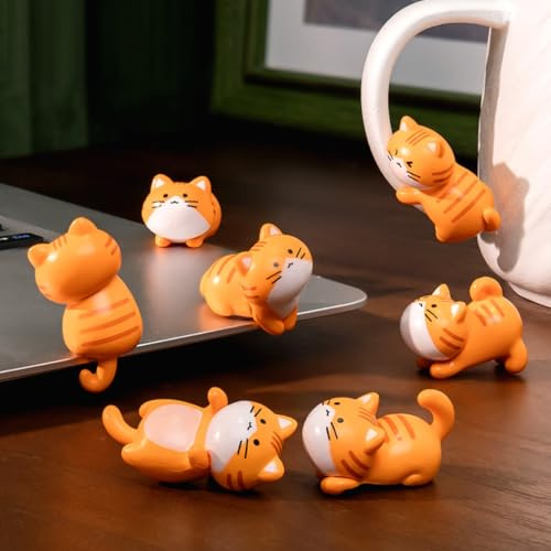 KARLOR Mini figuras de gato, juego de 8 piezas para colgar en la pared, gato naranja, estatua de gato en miniatura, adornos de animales, decoración de micro paisaje, decoración de coche, mesa de