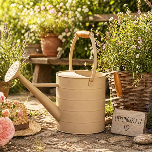 Mojawo Dekorative Gießkanne Kanne Blechkanne Metallkanne Wasserkanne Garten bewässern Vintage Hellbraun 3,5 Liter