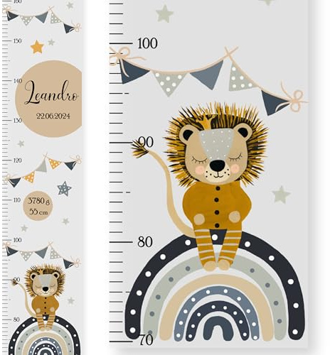 EmiliaLotte Personalisierte Kinder Messlatte Holz mit Wunschname & Daten I Messlatte Kinder 70-160 cm I Montessori Messlatte Kinder Holz in Weiß - Löwe Blau I Messlatten für Kinderzimmer