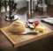 Marco Paul Tabla de cortar de bambú con borde sobre el mostrador, tabla de cortar orgánica extra grande, 45 cm x 35 cm, utensilios de cocina, tabla de encimera para carne