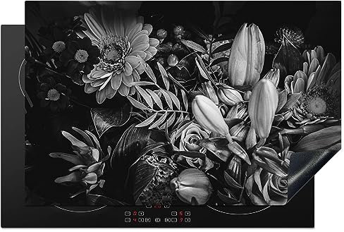 MuchoWow Herdabdeckplatte Ceranfeld Spritzschutz Küche Blumenstrauß - Stilleben - Blumen - Pflanzen - Rot 81x52 cm Induktionsherd Abdeckung Induktionskochfeld Ceranfeldabdeckung