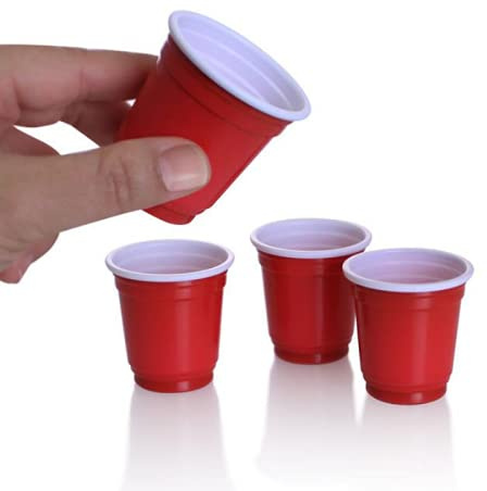 100 Kleine Rote Party Becher, 2 Oz ca. 5 cl. Red Shot Cups für mini Beerpong das spring Break Spiel 2024 Die besten Plastik Schnapsgläser Original von MBP MybeerPong®