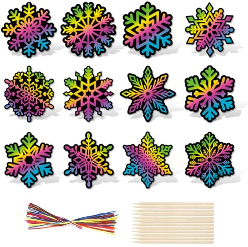 HOWAF 36pcs Weihnachten Kratzbilder für Kinder, Schneeflocken Kratzpapier mit 12 Holzstiften und Bändern zum Aufhängen Weihnachtsdeko Schneeflocken Deko Bastelset Weihnachten Geschenke für Kinder