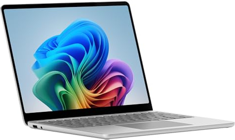 Microsoft Surface Laptop, 13 | Snapdragon X Plus | 16GB RAM, 256GB SSD | 13 LCD Touchscreen | Copilot+ PC | Platin | Windows 11 Home | Neuestes Modell (1. Edition)
