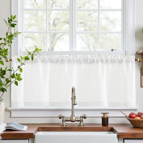 Vangao Scheibengardinen Spitzenborte Bistrogardine 1er Set 125Bx45Hcm Weiß | Lichtdurchlässig Gardinen Kurz mit Stangendurchzug, Leinenoptik Küchengardinen Weiss Landhausstil Boho, Wohnwagen Kurzstores