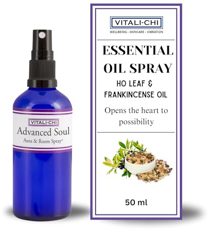 Vitali-Chi Ätherisches Öl Spray aus Ho Leaf & Weihrauch | für Stressabbau, Stimmungsverbesserung | Lufterfrischer Aura & Raumspray mit warmem und beruhigendem Aroma - 50 ml
