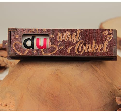 Urhome Geschenkbox Du wirst Onkel Überraschung mit Duplo Schokoriegel - Herzen Überraschungsbox mit Spruch Gravur inkl. Schokolade Riegel - Schwangerschaft verkünden Geschenk graviert Dunkel Braun