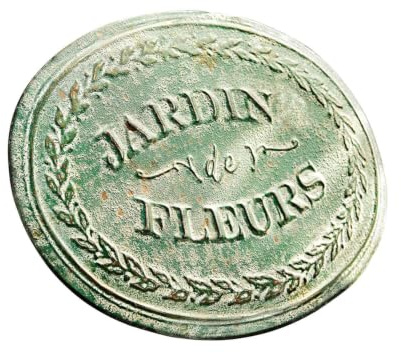 Loberon Deko-Schild Jardin de Fleurs - Französischer Landhausstil - im Historischen Look - Kunstvolles Antik-Finish - Wanddekoration - Eisen, antikgrün