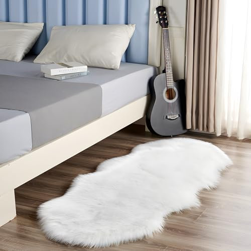 ELLECILA Faux Sheepskin Area Rug - Fluffy Fur Rugs - 60x160cm Sheepskin Throw Washable Non Slip Soft Shaggy Small Rugs, White Fluffy Fur Rug for Living Room Bedroom Kitchen Bathroom Sofa Floor Decor