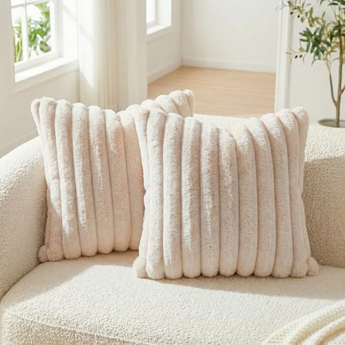 Neelvin 2er Set Dekorative Flauschig Plüsch Kissenbezug Gestreifte Künstlich Pelz Kissenbezüge Kissenhülle Dekokissen Zierkissenbezüge Sofakissen für Couch Sofa Wohnzimmer 45x45cm Beige