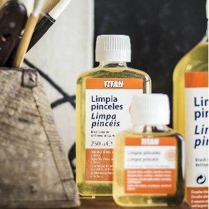 LIMPIA PINCELES TITAN 250 ML
