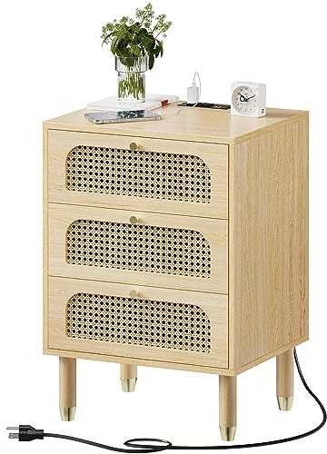 LEADZM Rattan Nachttisch mit Ladestation, Nachttische 3 Schubladen, Boho Endtisch Beistelltisch für Schlafzimmer, Europäischer Stecker, 40 x 35 x 60,5 cm (1, Eiche)