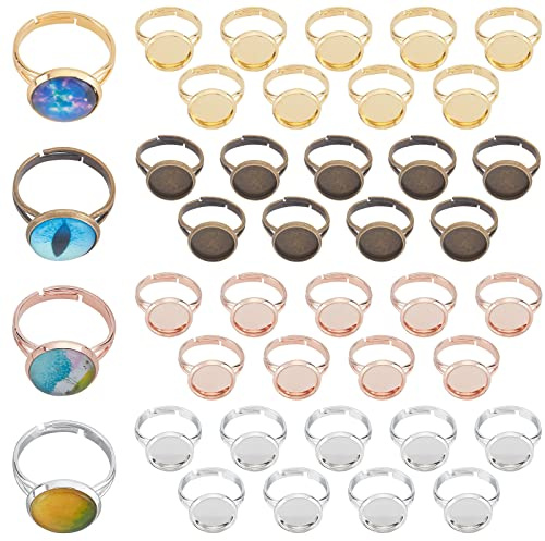 SUNNYCLUE 1 Box 40Stück 4 n Verstellbare Leere Ringe 12 mm Flache Runde Cabochon Ringfassungen Lünette Tablett Metallrohlinge Pad Ringzubehör Ringbasen Für Die DIY Ohrringschmuckherstellung Gemischte