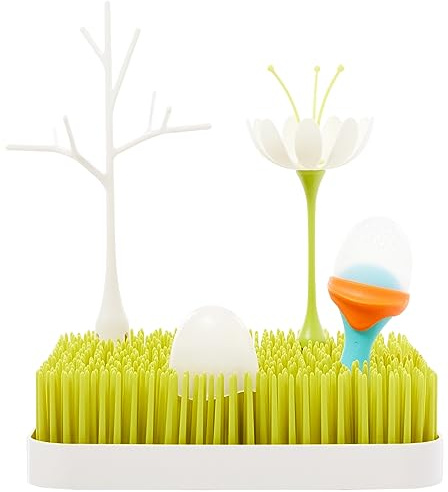Boon B11220 Nursery Accessories Startpaket | Innehåller 5 x-bitar: Snygg Gräsetork, Babyborste, 2 x stora Flaskadaptrar och Sked, Grön