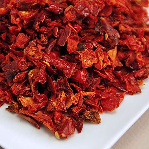 1 Ounce Dried and Chopped Red Bell Pepper - Perfect combo for soup, stew, sauce, stuffing, ramen, pasta, casserole and more. - Country Creek LLC