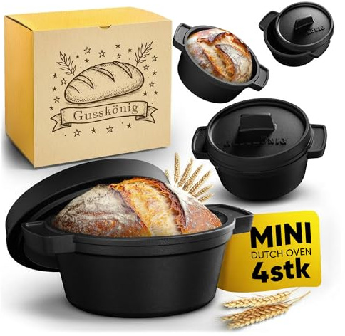 GUSSKÖNIG Mini Gusseisen Brotbackform Set – 4x 300ml Brotbacktopf mit Deckel – Eingebrannte Mini Dutch Oven zum Brotbacken – Kleine Gusseisentöpfe für Mini-Brote inkl. Rezeptbuch - 30 Jahre Garantie