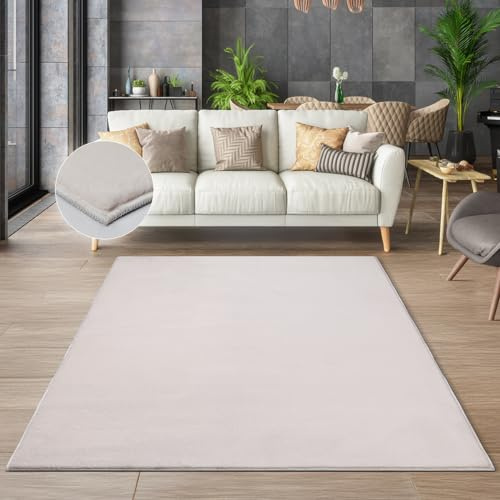 the carpet Cosy – Kuscheliger Fellteppich, Weich & Elegant, Waschbar und Für Fußbodenheizung Geeignet, Öko-Tex Zertifiziert, Hochwertiger Kunstfell Teppich, Beige, 200 x 280 cm