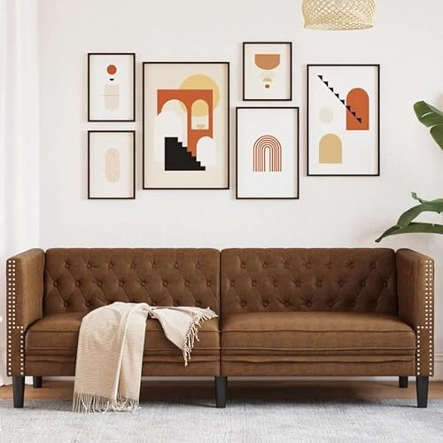 Bladez Chesterfield-Sofa 3-Sitzer in Braun – Kunstleder mit Wildleder-Optik, Sperrholz & Massivholz – Elegantes Wohnzimmer-Sofa für stilvolles Ambiente