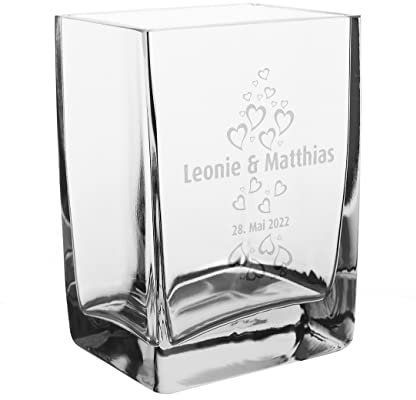 Herz & Heim® Kastenvase mit kleinen Herzchen und Gravur d. Namen