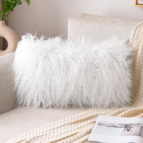 MIULEE Christmas Fluffy Decorative Square Plush Pillow Case Faux Fur Cushion Covers For Sofa Bedroom Car 18 x 18 Inch 45 x 45 CM White Set of 2