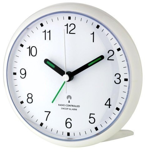 TFA Dostmann 60.1506 Funk-Wecker, leises Sweep Uhrwerk, gut ablesbare Ziffern, mit Funkuhr, 5,2 x 11 x 10,7 cm (Weiss)